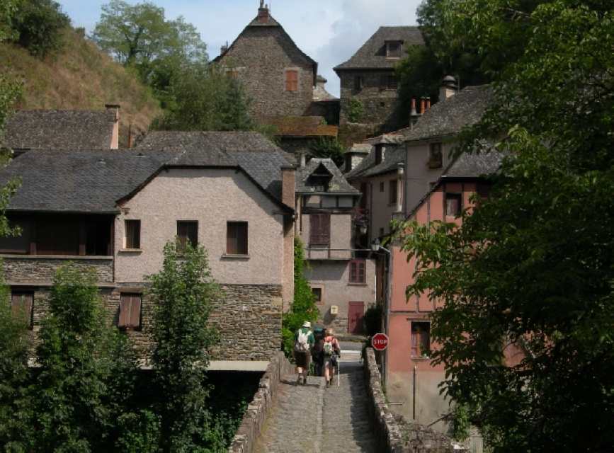 1 Depart de Conques par le pont romain